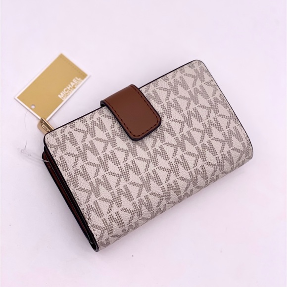 Michael Kors Jet Set Travel Medium Bifold Wallet Vanilla - Picture 12 of 15